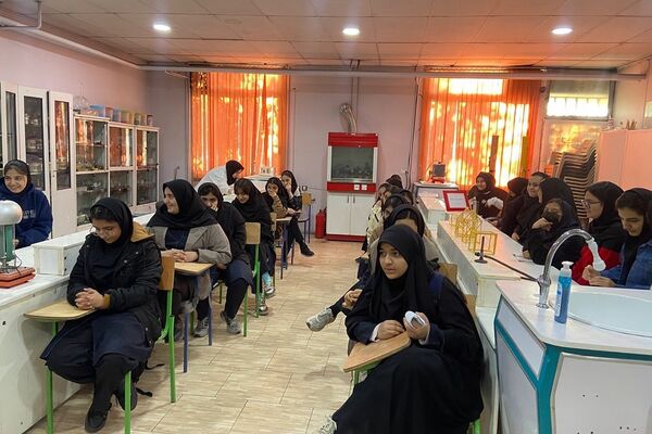 اردوی علمی در پژوهش سرای دانش آموزی بصیرت