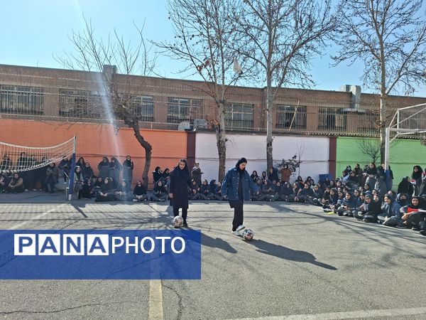 فجرانه ورزشی در دبیرستان حضرت ولی عصر (عج)