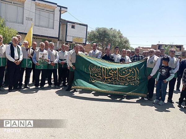 کاروان «در پناه خورشید» میهمان رزق‌آباد کاشمر شد