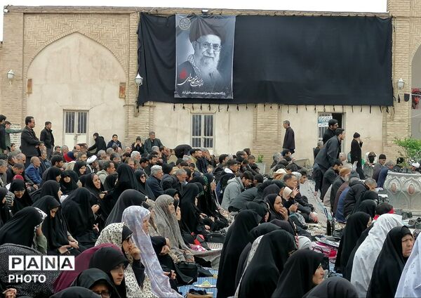 نماز جمعه روز قدس در مسجد جامع شهرستان خلیل‌آباد