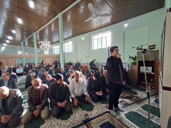 اقامه نماز عید سعید فطر در مسجد جامع جمنان قائمشهر