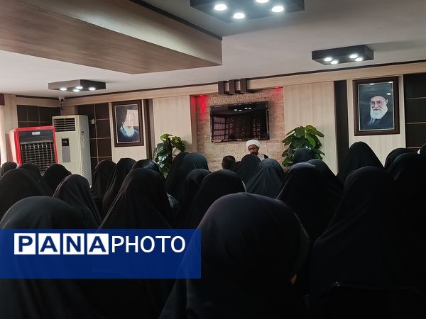 جلسه بصیرتی و سیاسی در راستای جهاد تبیین