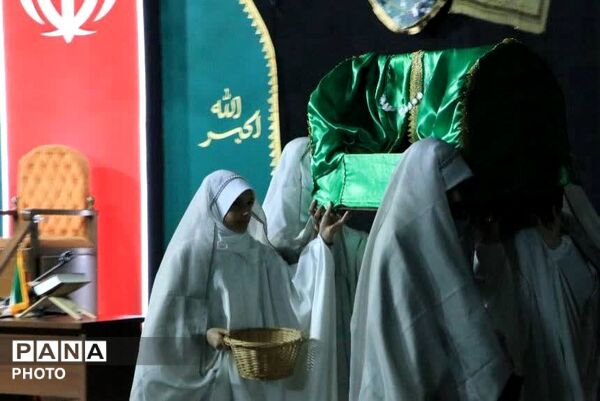 میعادگاه مادران و نونهالان حسینی در مسجد حضرت ولی‌عصر (عج)