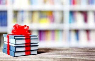 اهدای ۸۰۰۰ بسته کتاب و دفتر به زندان‌های استان البرز