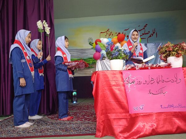 مراسم ولادت حضرت فاطمه زهرا (س) و روز  مادر در مدرسه بین الهدی ۲