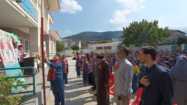 جشن عاطفه‌ها در دبستان شهید سلیمانی شهرستان رامیان