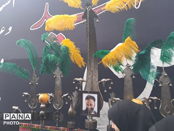 حضور پرشور مردم در عزاداری ابا عبدالله الحسین در روستای حسنکدر 