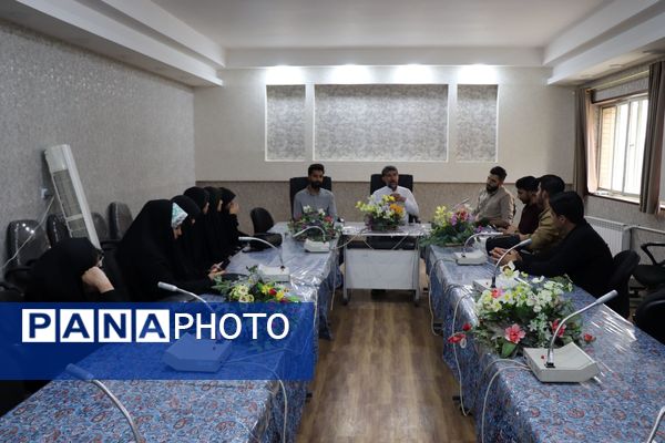 تجلیل از خبرنگاران مرکز استان چهارمحال بختیاری