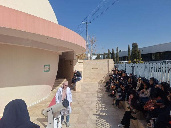 سفر کهکشانی و جشن علم، هیجان و کشف در اردوی علمی فردوسی مشهد