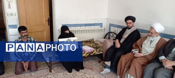 تکریم مادران شهدا در فلاورجان 