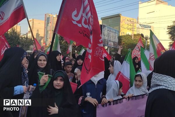 رزمایش ۵۰۰۰هزارنفری جانفدای ایران با نیابت از آقای شهید،با حضور فرهنگیان شهرستان قدس