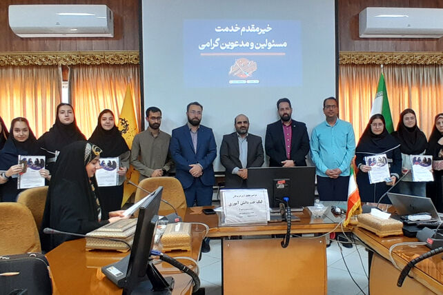 تجلیل از برگزیدگان استانی لیگ جت دانش‌آموزی ناحیه۴ 