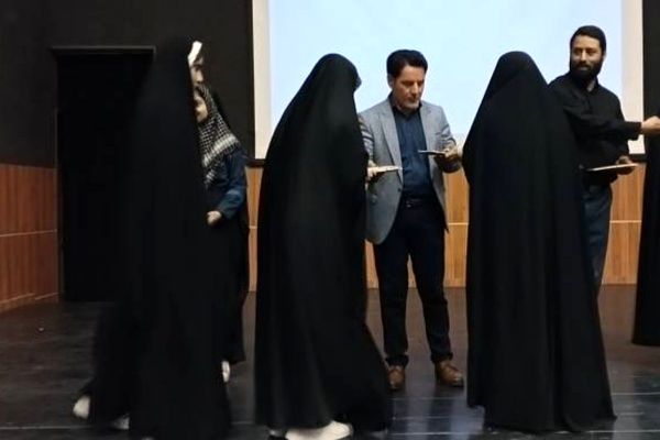 برگزاری همایش‌دختران‌ایران‌‌ در سالن اداره ارشاد شهرستان قدس