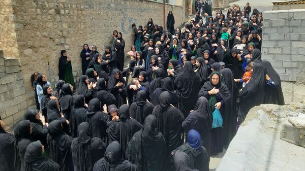 عزاداران حسینی، خیابان‌ها را غرق لبیک یا حسین کردند