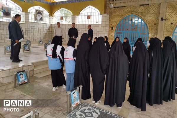 تجدید میثاق سفیران سلامت زاهدشهر با آرمان‌های شهدا