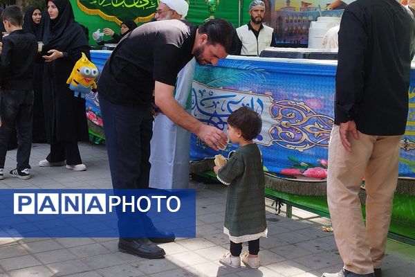 راهپیمایی اربعین در شهریار؛ اشک، عشق و ارادت به امام حسین(ع)