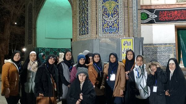 کاروان زیارتی دختران حضرت زهرا (س) در مشهد مقدس 