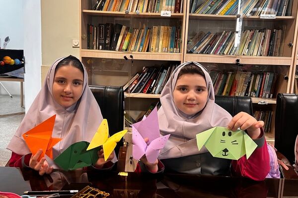 کارگاه «خلاقیت و شادی با اوریگامی» در پژوهش‌سرای دانش‌آموزی کاوش کهریزک 