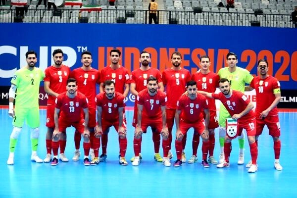حضور مرد سال فوتسال آسیا در جمع هلال‌احمری‌ها+فیلم