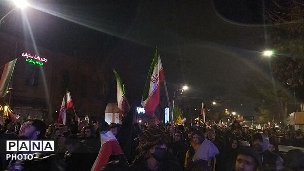 قاب هایی از حضورـ۳