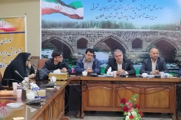 جذب دانش‌آموزخبرنگار در مدرسه زمینه‌ساز شکوفایی فرهنگی و اجتماعی است