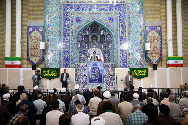 اقامه نماز عید سعید قربان در مصلای قدس قم