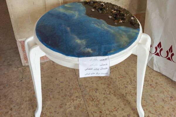 نمایشگاه ایرانمون هنرستان پروین اعتصامی  پردیس به مناسبت دهه فجر 