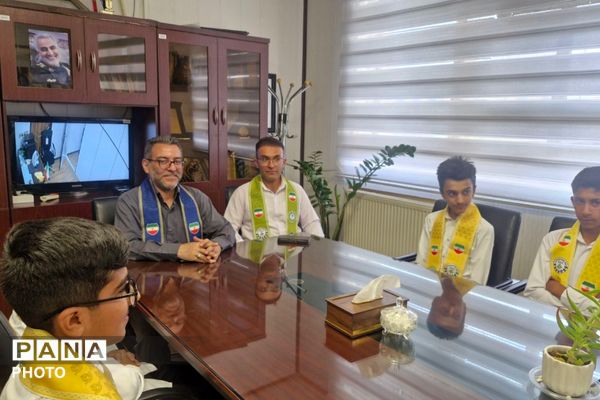 تجلیل از پیشتازان فعال؛ تجلی روح مشارکت در سالروز تأسیس سازمان دانش آموزی 