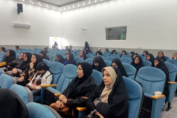 روایت مهدویت فرهنگیان بوشهر در روزهای دهه فجر