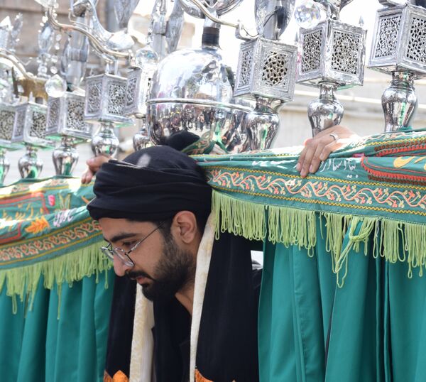 در سوگ فاطمه (س)