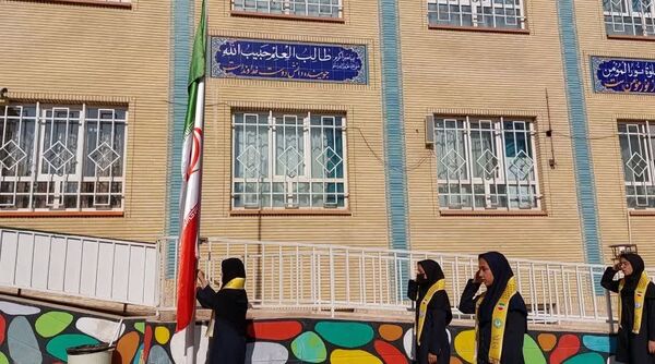 هیجان و نشاط در المپیاد درون مدرسه‌ای دبیرستان اخوان کریمی قم