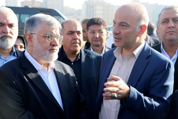 وعده قشقاوی به تحقق رسید، خشت‌گذاری دو مدرسه ۱۵ کلاسه دخترانه در حصارک پایین