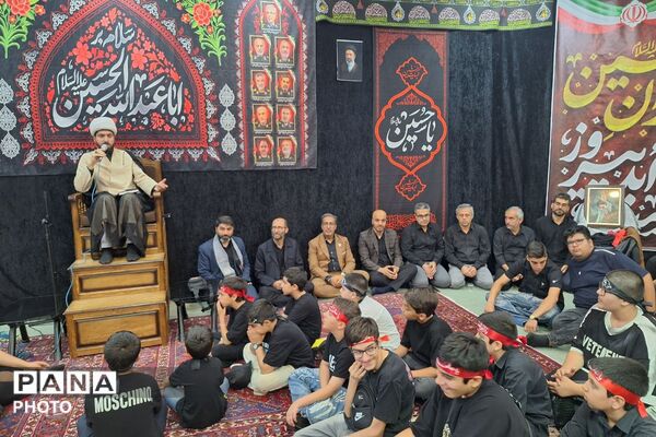مراسم احلی من العسل در جوار شهدای گمنام پردیس 