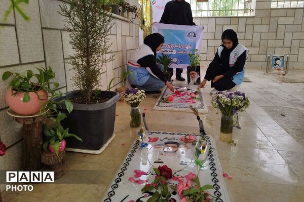 تجدید میثاق سفیران سلامت زاهدشهر با آرمان‌های شهدا