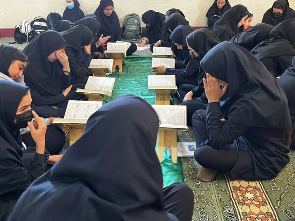 شمیم قرآن در مدارس خاتم 