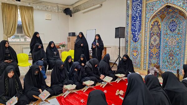 جلسه مسئولین هیئت‌های مذهبی مدارس متوسطه ناحیه ۶