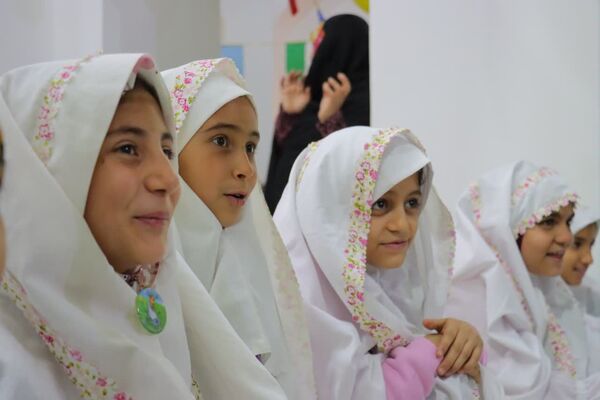برگزاری جشن روزه اولی‌ها در خانه ایثارنجف‌آباد   