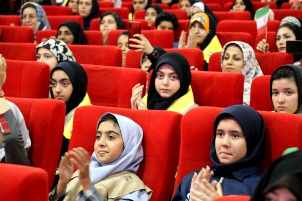 همایش مادر دختری خبرنگار شو