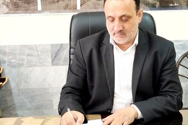 خیر نیک‌اندیش کلاتی با بسته مهربانی به استقبال سال تحصیلی رفت 