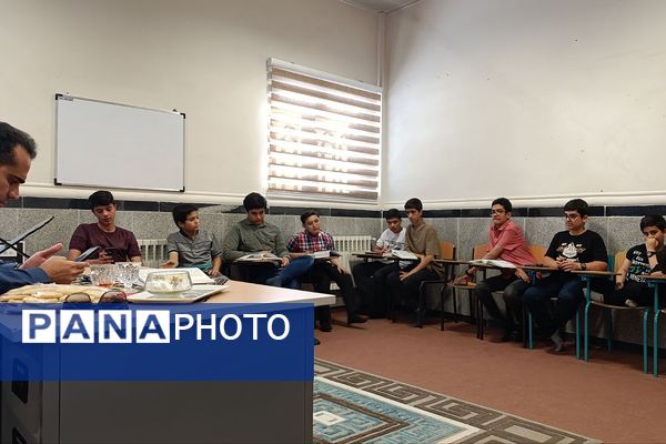 تابستانی معنوی برای دانش‌آموزان در دارالقرآن معراج شهرستان پردیس 