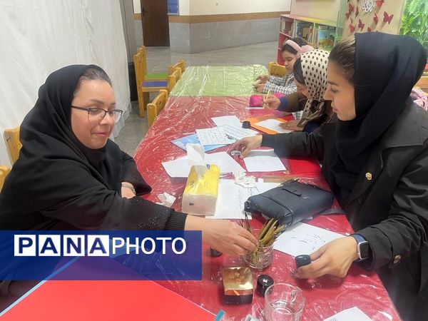 زنگ دونسلی؛ پیوند مهر، یادگیری و شادی در دبستان آرمینه مصلی نژاد