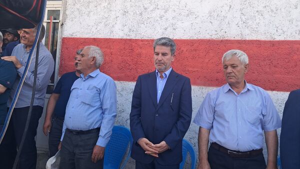 جشن پیروزی ریاست جمهوری مسعود پزشکیان  در شهر آشخانه 
