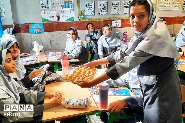 برپایی مجلس عزاداری حضرت زهرا (س) در مدارس آزاده و حاتم شهرری