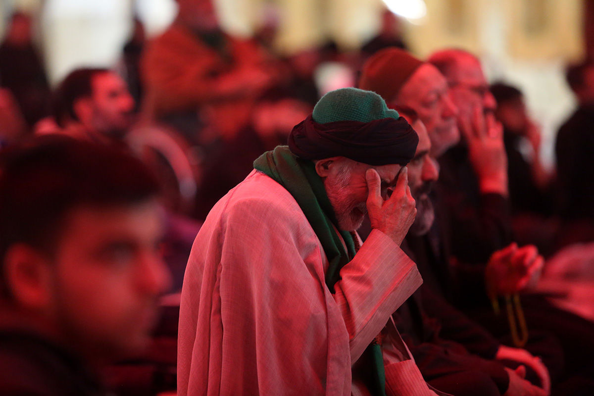 مراسم عزاداری سالروز وفات حضرت زینب در حرم بانوی کرامت