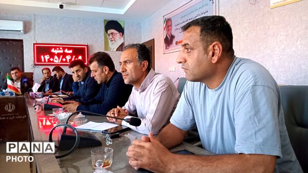 هم‌اندیشی مسئولان دهگلان با محوریت اوقات فراغت 