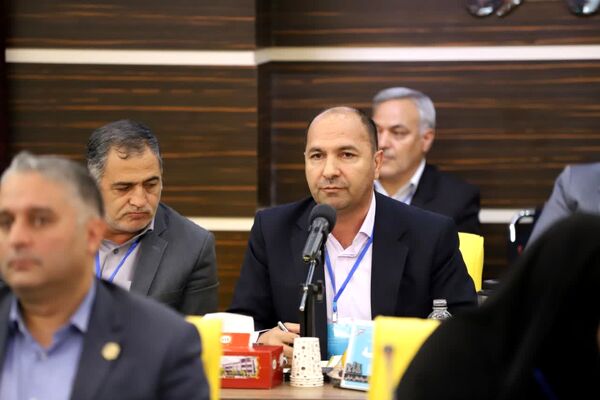 نشست مشترک کمیسیون آموزش، تحقیقات و فناوری مجلس با وزیر آموزش و پرورش 