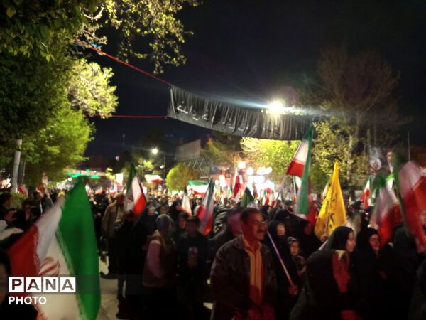 حال و هوای اندوه در حسینیه امام خمینی با حضور شهید رضا روزگرد 
