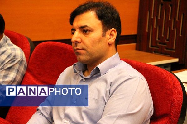 برگزاری جلسه فصلی مدیران در بهارستان دو