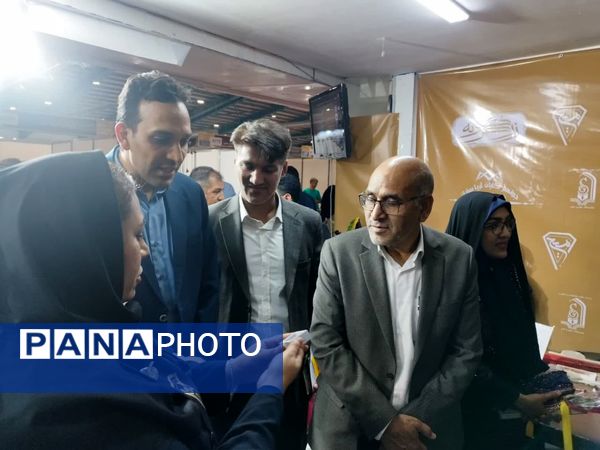  شانزدهمین نمایشگاه صنایع دستی یزد