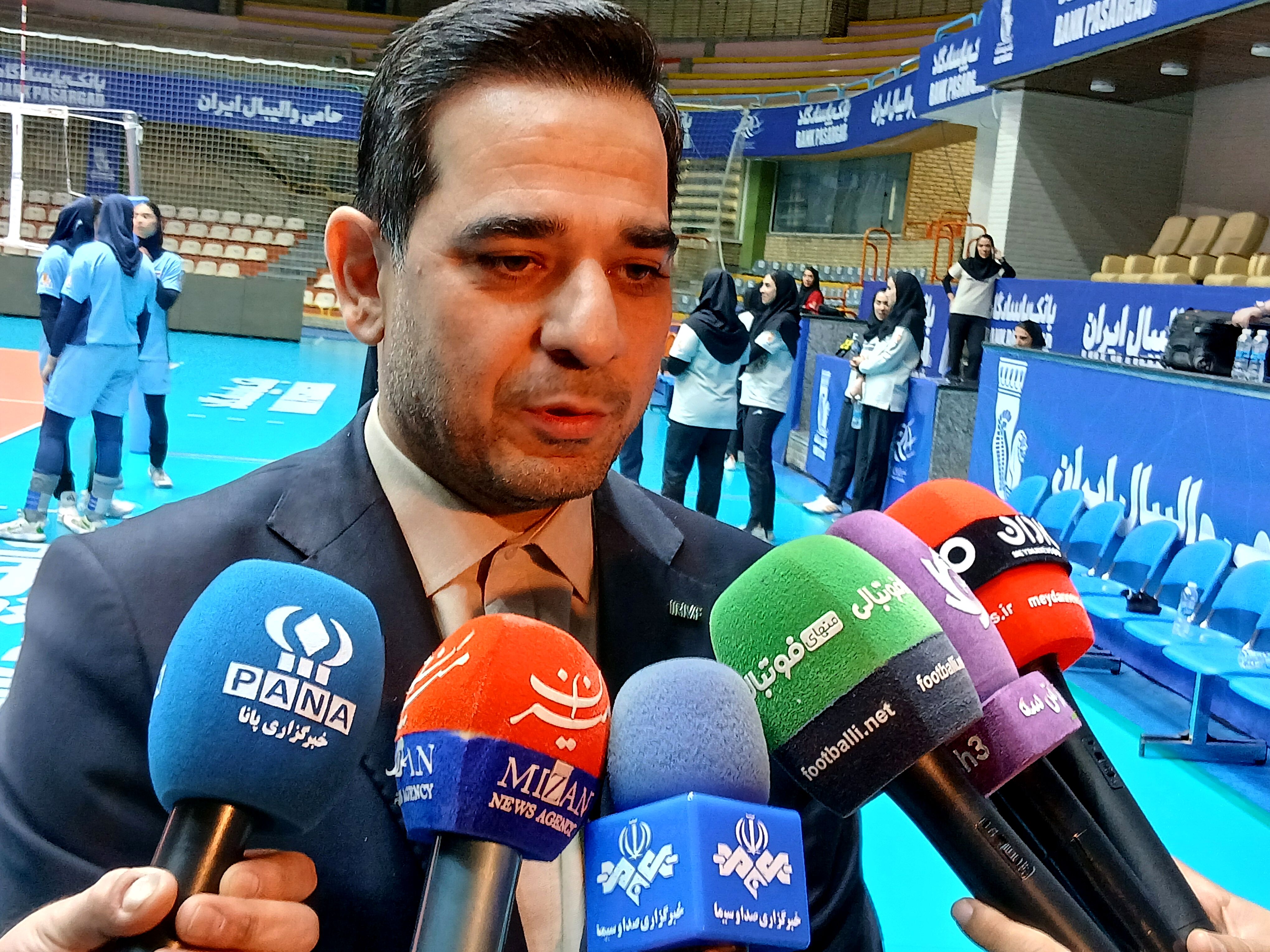 ‌تیم ملی والیبال انگیزه زیادی برای کسب مدال در بازی‌های کشورهای اسلامی دارد/ پیش‌بینی ما حضور در بین ۴ تیم برتر است